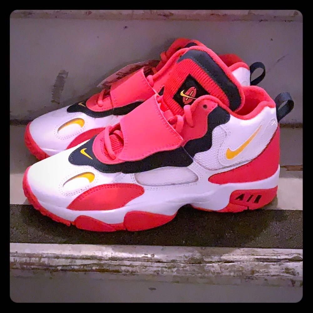 Nike Kids 5.5